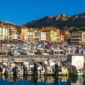 Rdc Climatise - Parking Gratuit Cassis