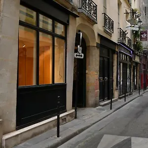 My Story Up , Paris Frankreich